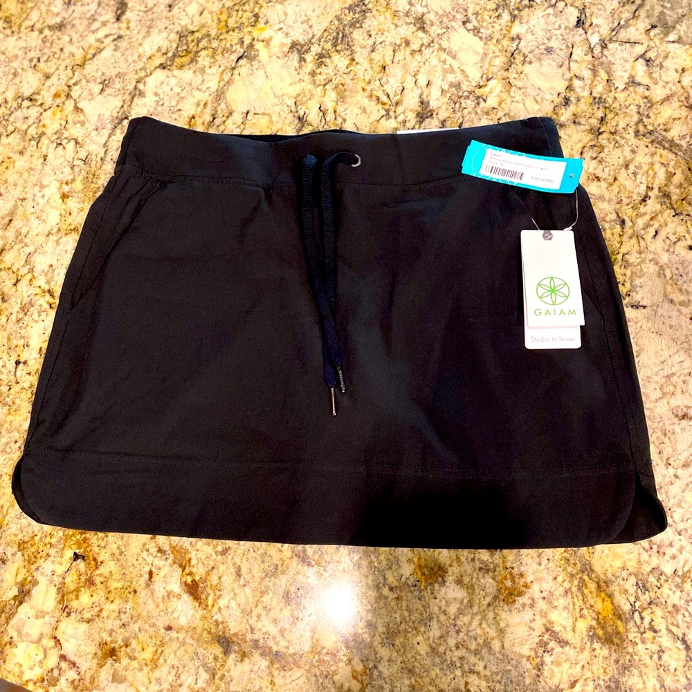 Gaiam Black Skort